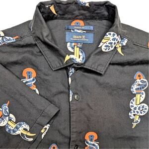 Roark Classic Fit Mens Short Sleeve Button Down Shirt Medium Black Snake Dagger